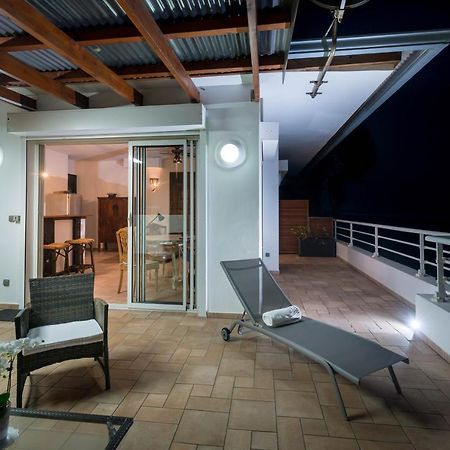 T2D Lagon Austral "Terrasse Du Lagon" Saint Pierre Eksteriør billede